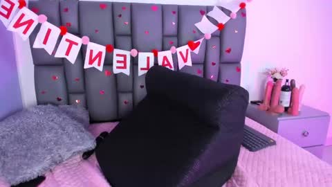 Sofia  online show from 02.13.25