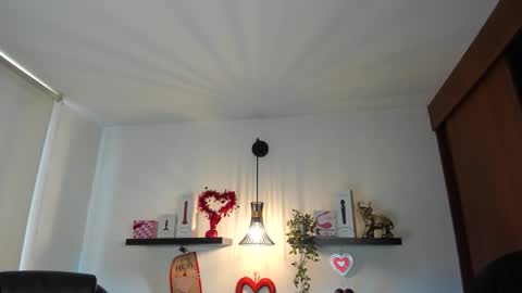 Snapshot of sophia_miller4 chatting on 02.18.26 sophia_miller4 online show from 02.18.26