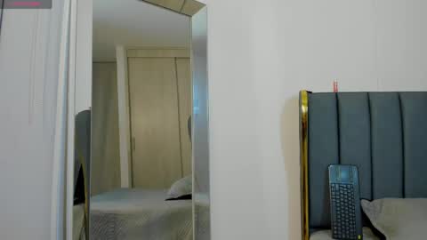 sophia_owens_2 online show from 05.26.26