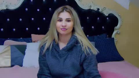 Snapshot of sophia_smith4146 chatting on 02.12.25 sophia smith4146 online show from 02.12.25