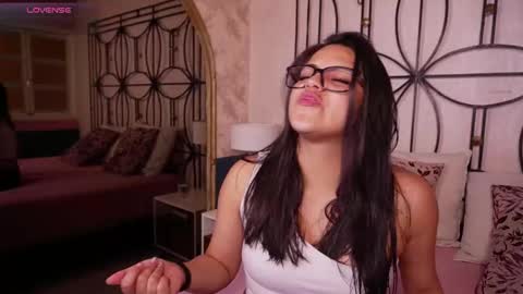 Sofi online show from 12.05.25