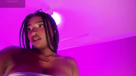 Sophie online show from 11.11.25