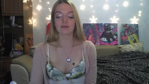 Snapshot of sophiasonata chatting on 12.30.24 SophiaSonata online show from 12.30.24