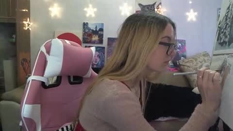 Snapshot of sophiasonata chatting on 10.22.25 SophiaSonata online show from 10.22.25