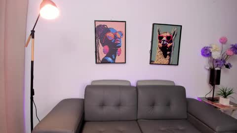   online show from 04.09.26