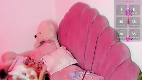 Clara sophia online show from 12.06.24