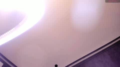 Snapshot of sophie444_ chatting on 10.15.25 Im sophie online show from 10.15.25