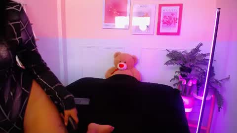 Sophie  online show from 06.12.26