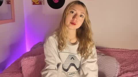 Sophie online show from 04.18.26