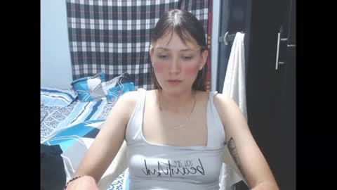 Snapshot of sophie_cutexx chatting on 11.03.25 sophie online show from 11.03.25