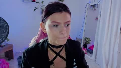 sophie doll online show from 12.11.24