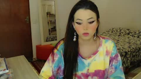 Snapshot of sophie_fantasy_hot chatting on 06.04.26 Sophie Fantasys online show from 06.04.26
