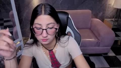 Snapshot of sophie_jones_b chatting on 02.21.26 sophie_jones_b online show from 02.21.26