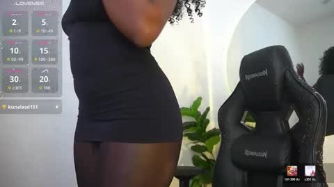 Sophie online show from 04.12.26