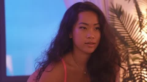 Sophie online show from 04.24.26