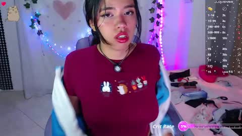 Sophie  online show from 04.15.26