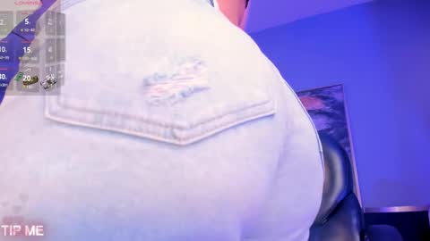 Sophie online show from 02.04.26