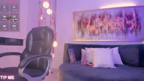 Sophie online show from 03.13.26