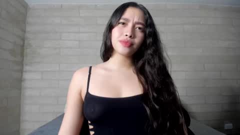 sophiebellucci online show from 10.01.25