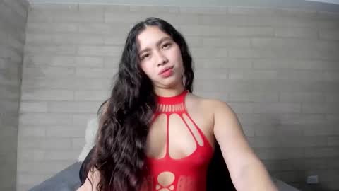 sophiebellucci online show from 10.11.25