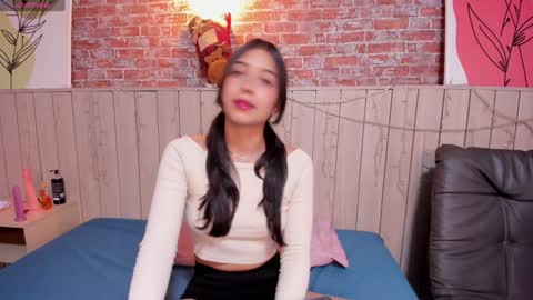 Sophie online show from 12.28.24