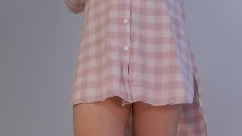 Snapshot of sophieerain chatting on 09.26.25 Sophie Rain online show from 09.26.25