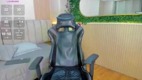 Snapshot of sophiegriffin_ chatting on 02.22.26 Sofa online show from 02.22.26