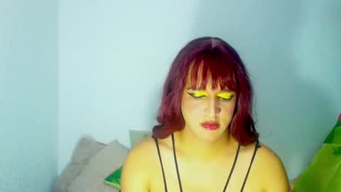 sophiehillsxo online show from 01.15.25