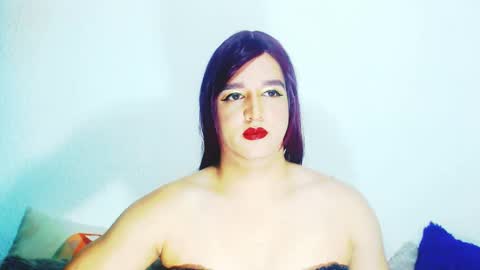 sophiehillsxo online show from 04.14.26