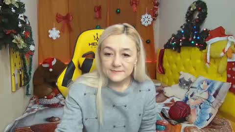 Snapshot of sophiekittyy chatting on 01.23.25 sophiekittyy online show from 01.23.25
