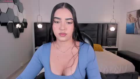Sophie online show from 07.10.26
