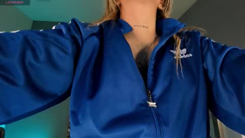 Sophie  Palmer online show from 10.30.25