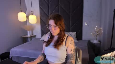 Sophie online show from 10.13.25