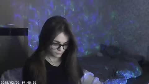 Sophie and my bestie Mandy    online show from 02.01.25