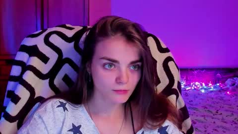 Sophie and my bestie Mandy    online show from 01.05.26