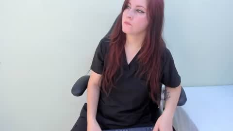 Snapshot of sophieturner_mg chatting on 06.29.26 sophieturner_mg online show from 06.29.26