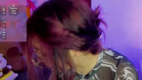 Snapshot of sophievv chatting on 01.16.26 Sophie online show from 01.16.26