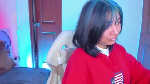 Snapshot of sophievv chatting on 02.02.26 Sophie online show from 02.02.26