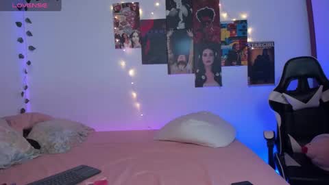 Sophie online show from 01.17.25