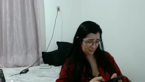 Snapshot of sophirivers chatting on 09.13.25 sophirivers online show from 09.13.25