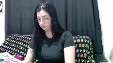 Snapshot of sophirivers chatting on 09.16.25 sophirivers online show from 09.16.25