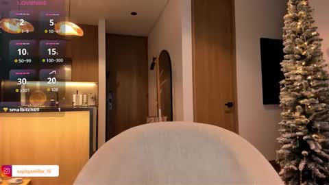 Sophy online show from 12.15.25