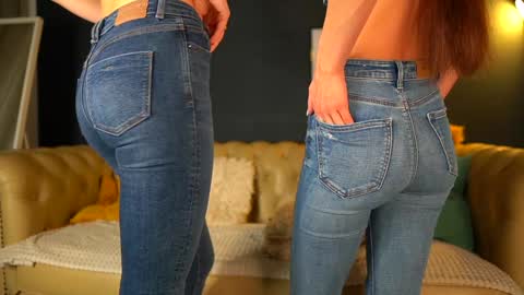 Sophydiva online show from 11.22.25