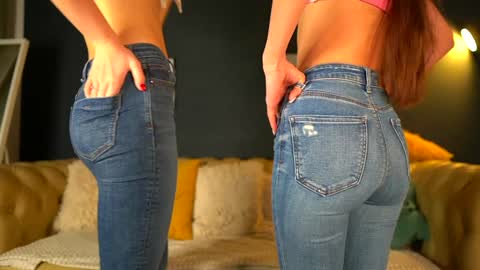 Sophydiva online show from 11.25.25