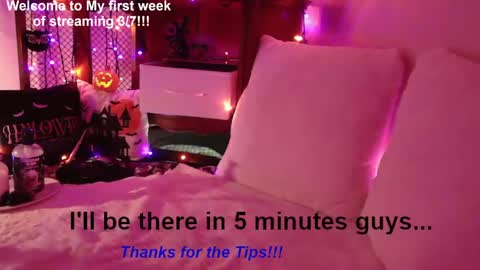 Snapshot of sophysterling85 chatting on 10.22.25 sophysterling85 online show from 10.22.25