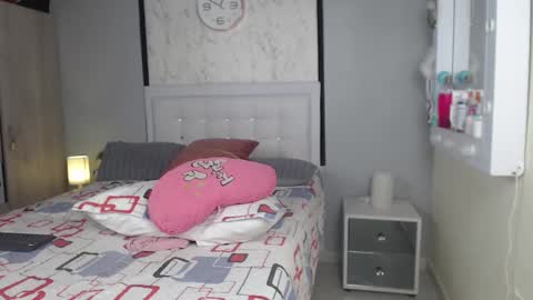 Sofia  online show from 12.18.24