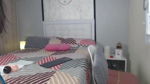 Sofia  online show from 02.21.25