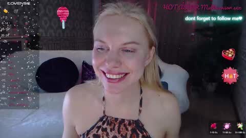 Lisa online show from 09.11.25