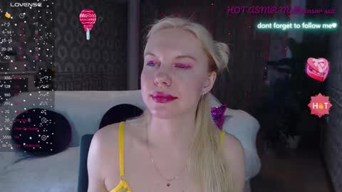 Lisa online show from 09.12.25