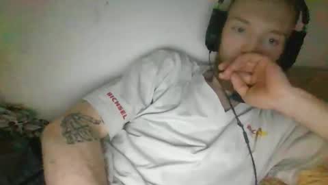 Snapshot of soumi854640 chatting on 11.30.25 soumi854640 online show from 11.30.25